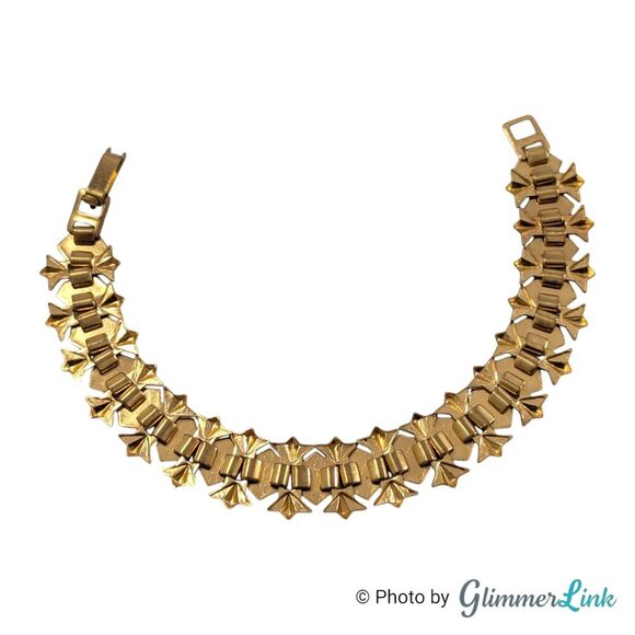 Vintage Tahquamenon Falls Souvenir Floral Gold Tone Link Bracelet - Picture 6 of 7